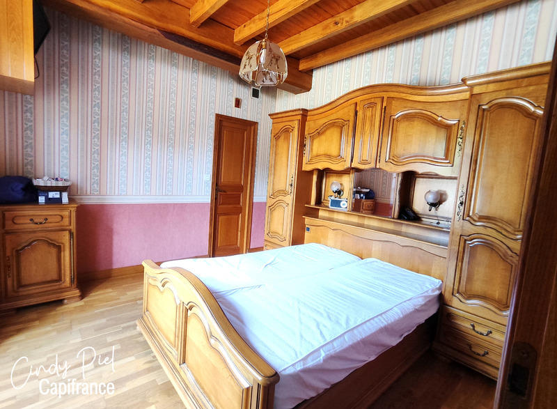 Manoir - 295 m² - 7 pièces