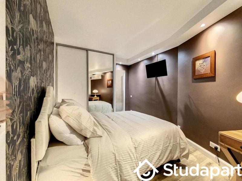 Chambre - 15 m² - 1 pièce