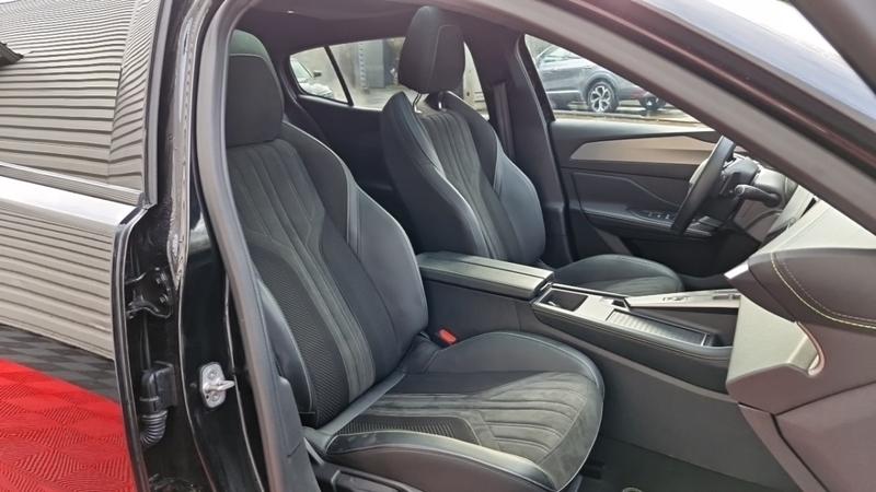 Peugeot 408 Phev 180 E-Eat8 Gt