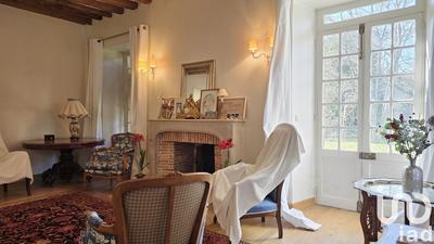 Maison - 223 m² - 7 pièces