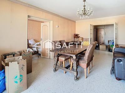 Appartement - 90 m² - 4 pièces