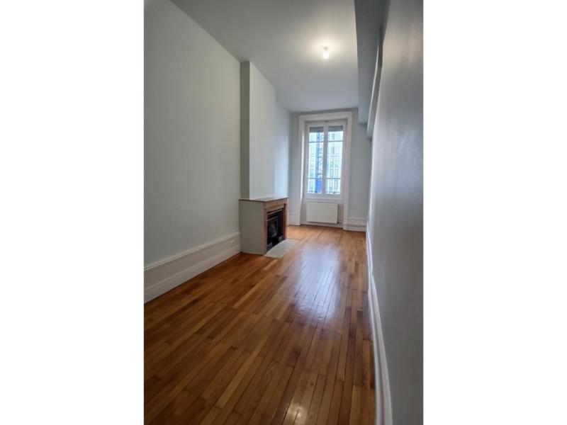 Appartement - 96 m² - 4 pièces