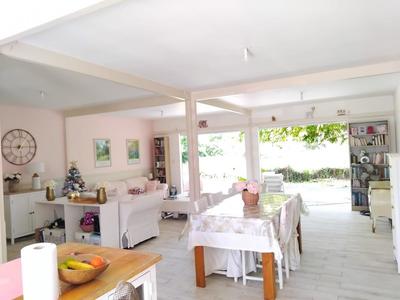 Maison - 187 m² - 5 pièces