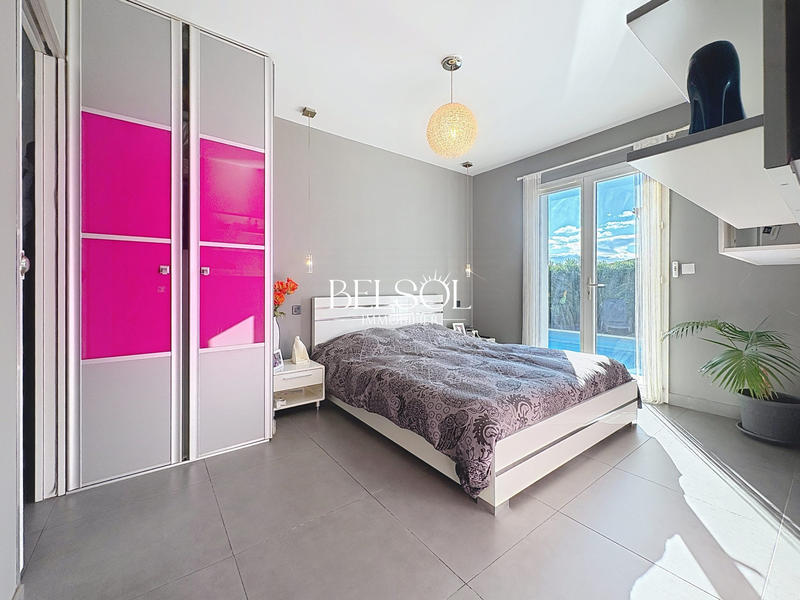 Maison contemporaine - 128 m² - 5 pièces