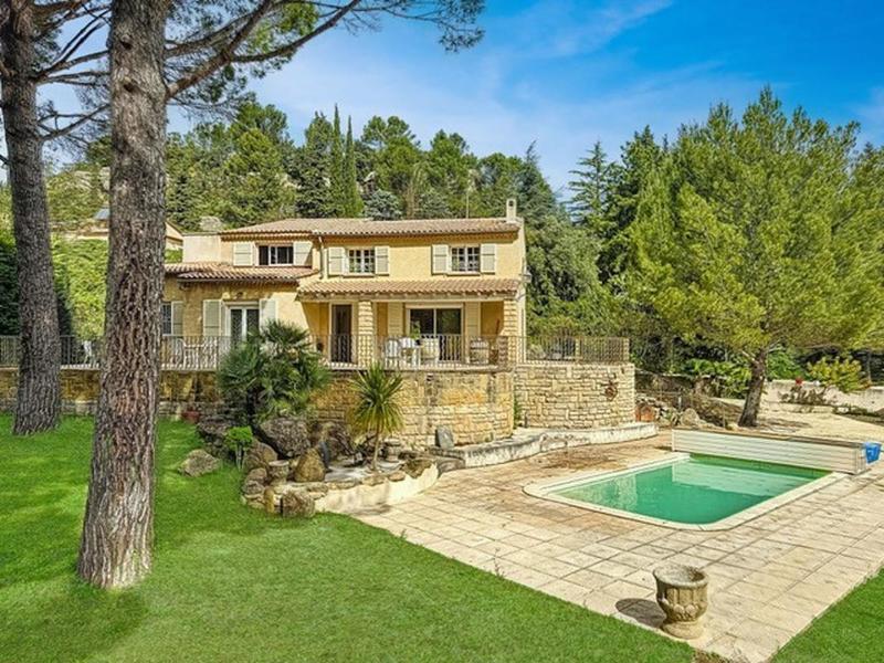 Maison de campagne - 220 m² - 6 pièces