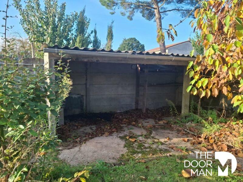 Maison - 93 m² - 5 pièces