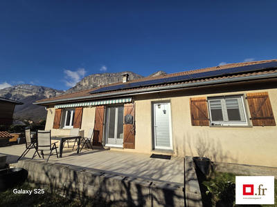 Maison - 98 m² - 5 pièces