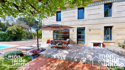 Maison - 180 m² - 7 pièces