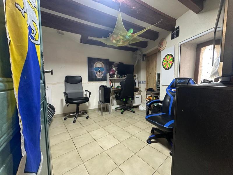 Appartement - 110 m² - 5 pièces