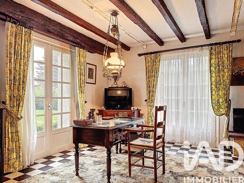 Maison - 168 m² - 7 pièces