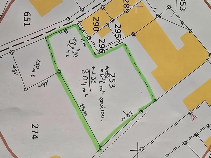 Terrain - 800 m²