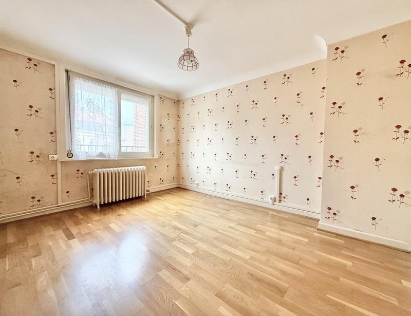 Maison ancienne - 192 m² - 8 pièces