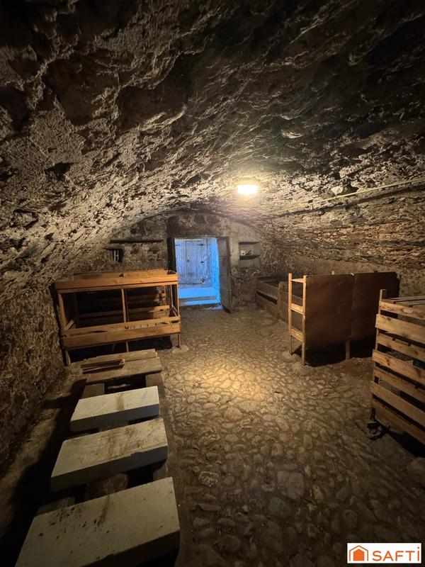 Maison de village - 101 m² - 5 pièces