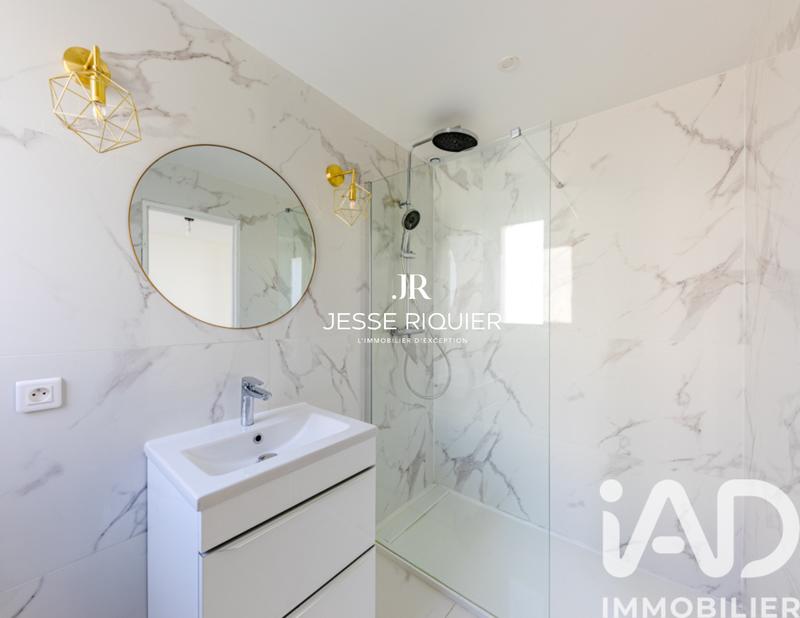 Maison - 97 m² - 4 pièces