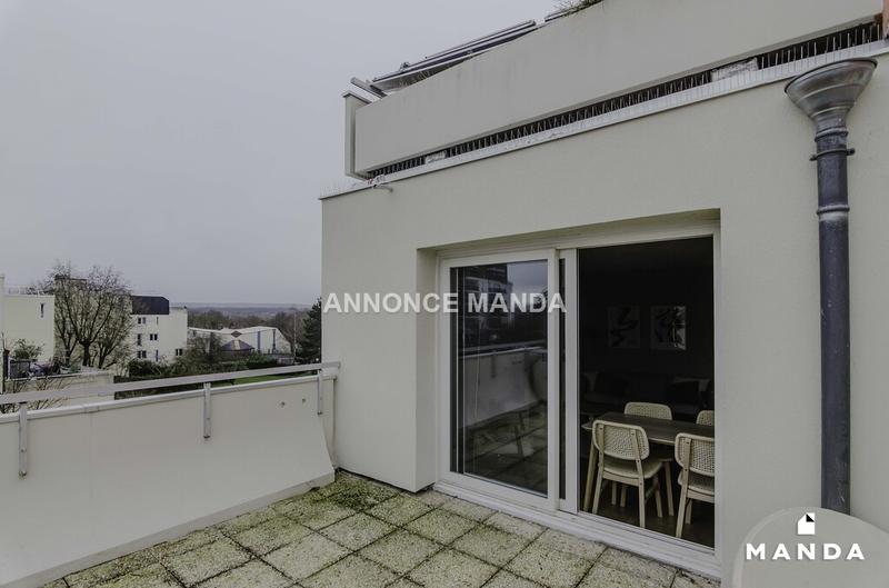 Chambre - 11 m² - 4 pièces