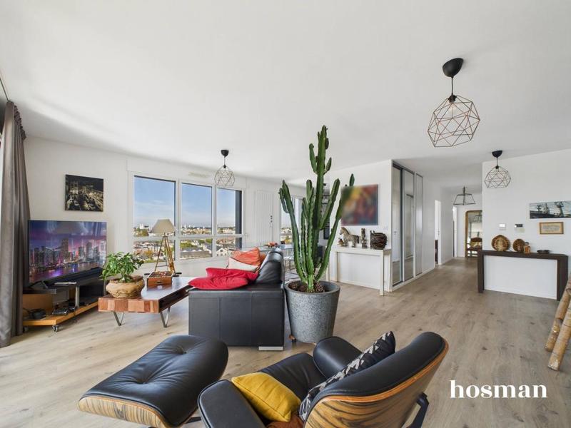 Appartement - 94 m² - 4 pièces