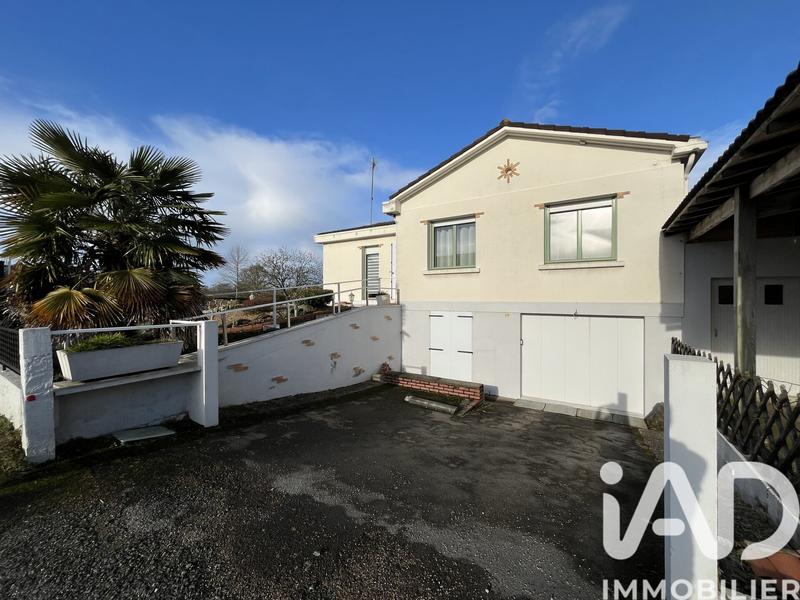 Maison - 111 m² - 5 pièces