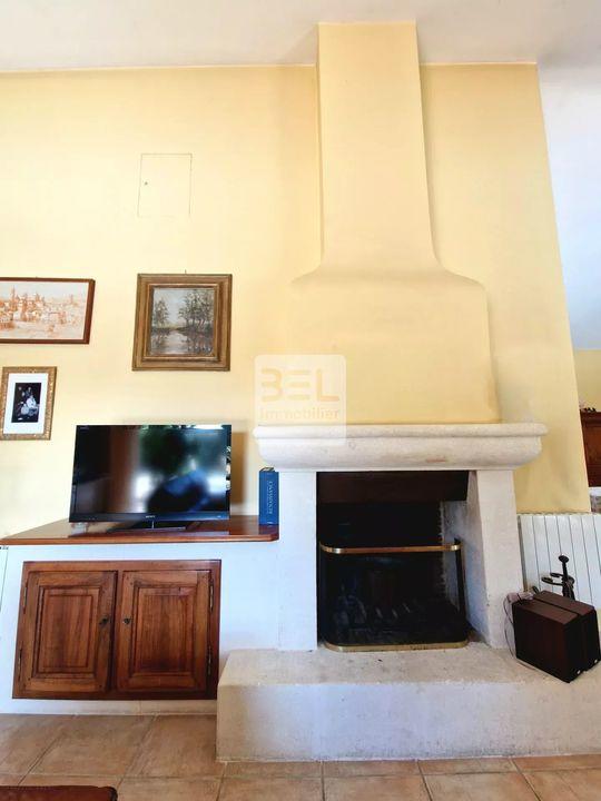 Maison - 183 m² - 6 pièces