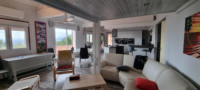 Maison - 160 m² - 5 pièces