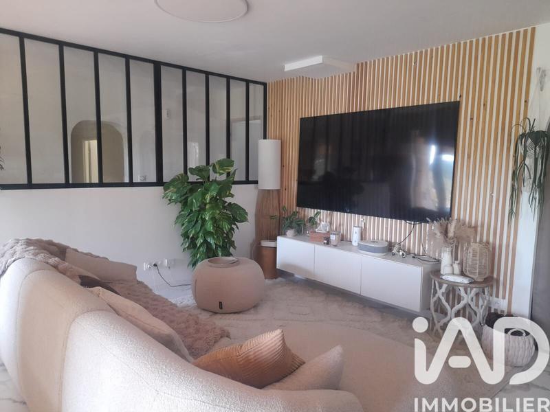 Maison - 140 m² - 6 pièces