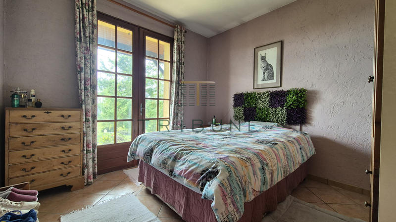 Maison - 133 m² - 7 pièces