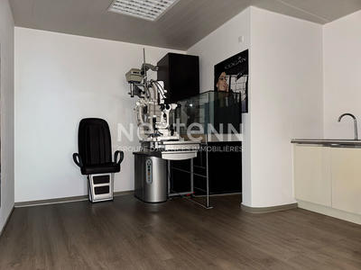 Local commercial - 300 m²