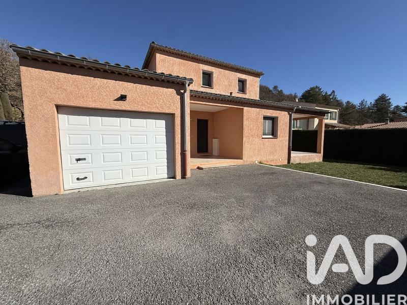 Maison - 124 m² - 5 pièces