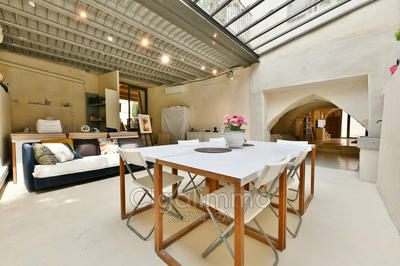 Appartement - 87 m² - 2 pièces