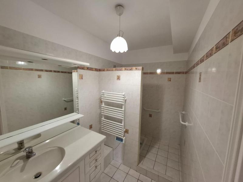 Maison - 178 m² - 7 pièces