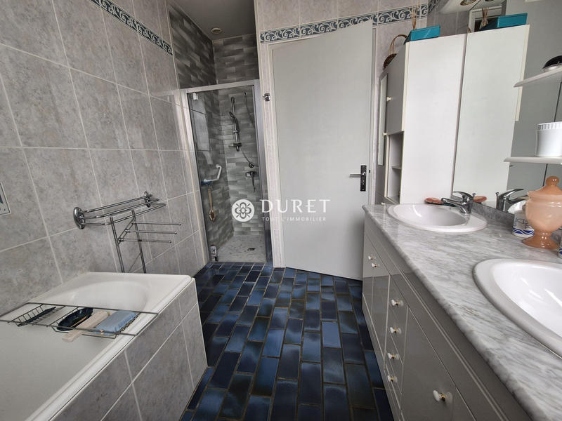 Appartement - 127 m² - 3 pièces