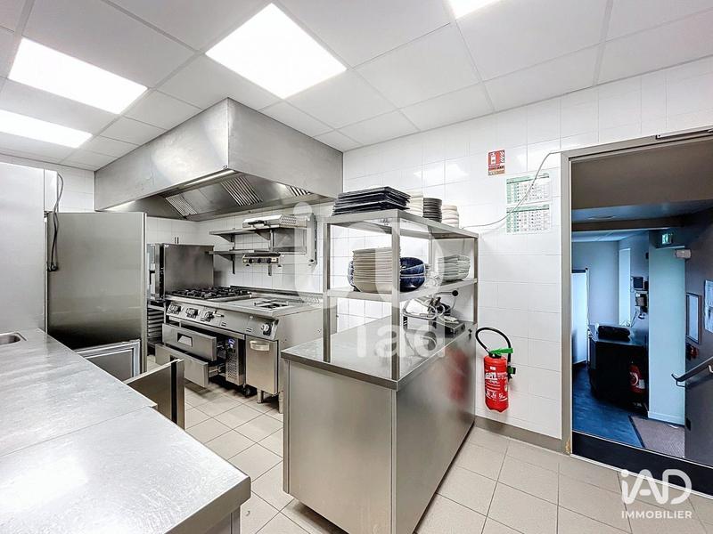 Local commercial - 165 m²