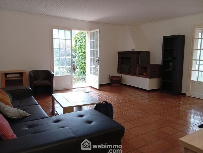 Villa - 90 m² - 4 pièces