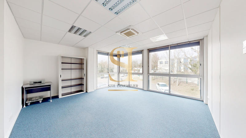 Bureau - 490 m² - 13 pièces