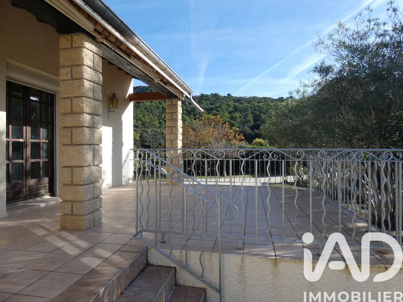 Maison - 104 m² - 5 pièces