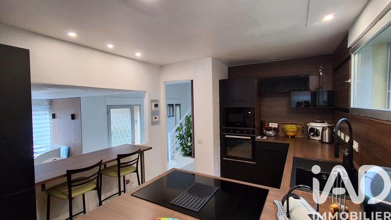 Maison - 160 m² - 6 pièces