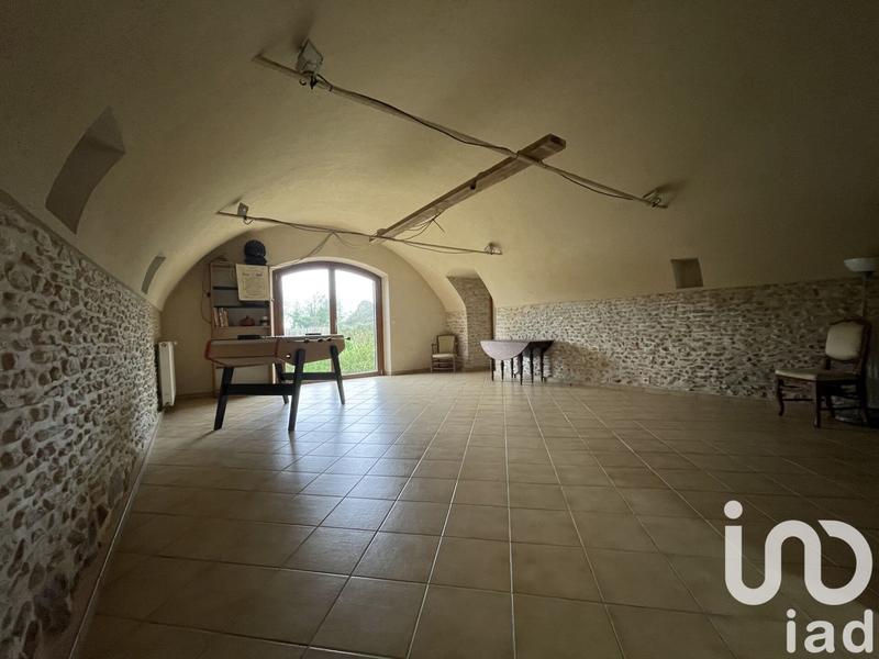 Maison - 243 m² - 8 pièces