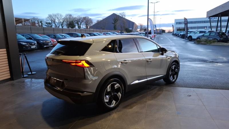 Renault Symbioz techno E-Tech full hybrid 145