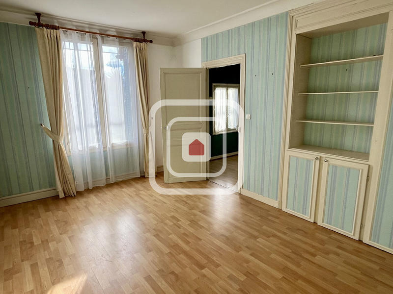 Maison - 155 m² - 6 pièces