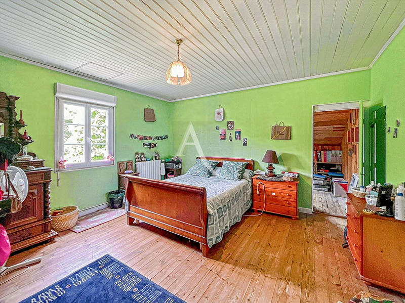 Maison - 150 m² - 8 pièces