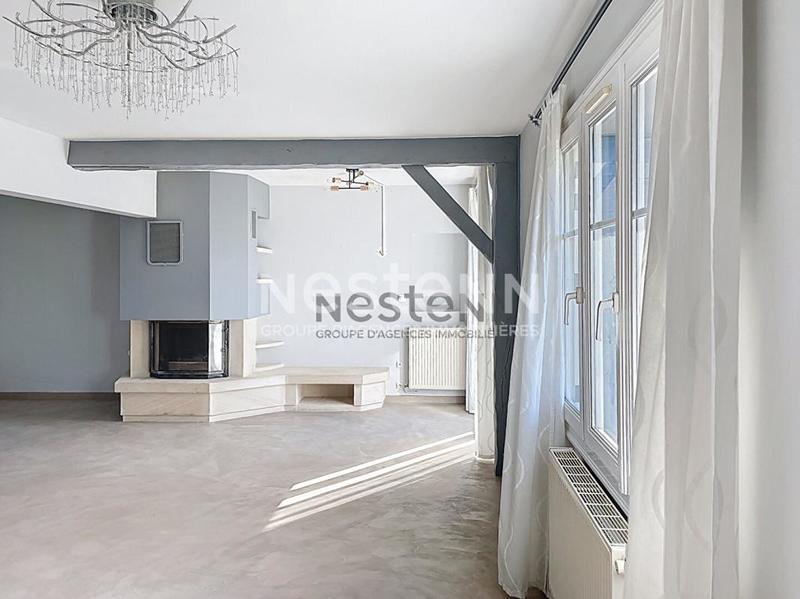 Maison - 195 m² - 7 pièces