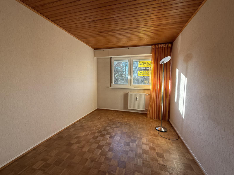 Appartement - 81 m² - 3 pièces