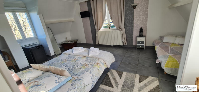 Villa - 438 m² - 11 pièces