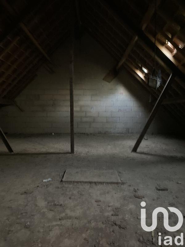 Maison - 200 m² - 7 pièces