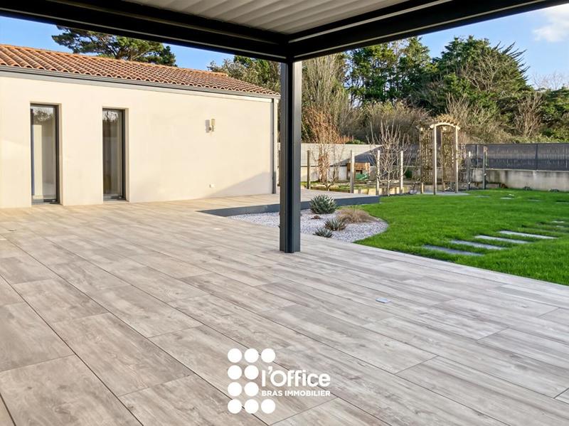 Maison d'architecte - 200 m² - 6 pièces