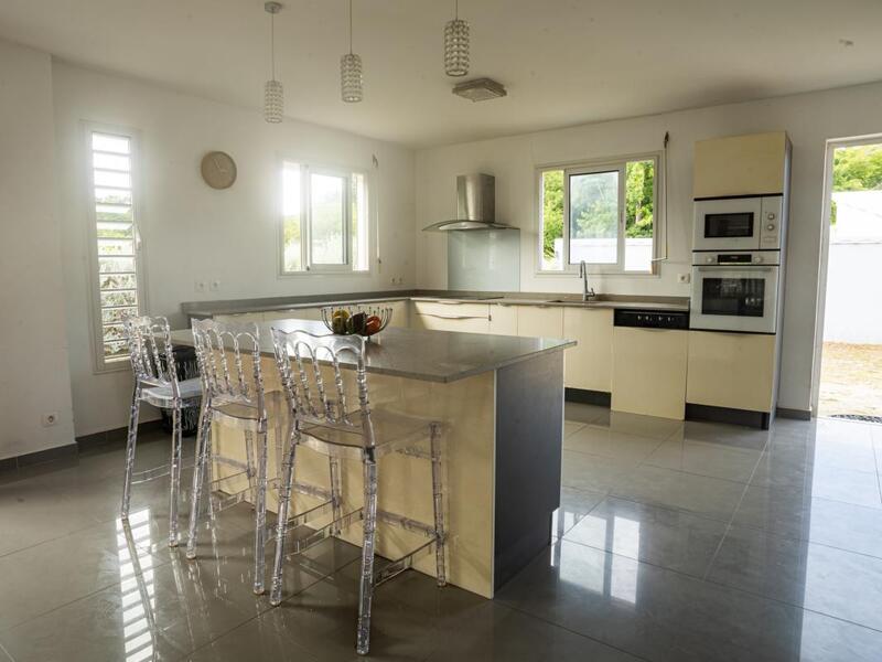 Maison - 131 m² - 6 pièces