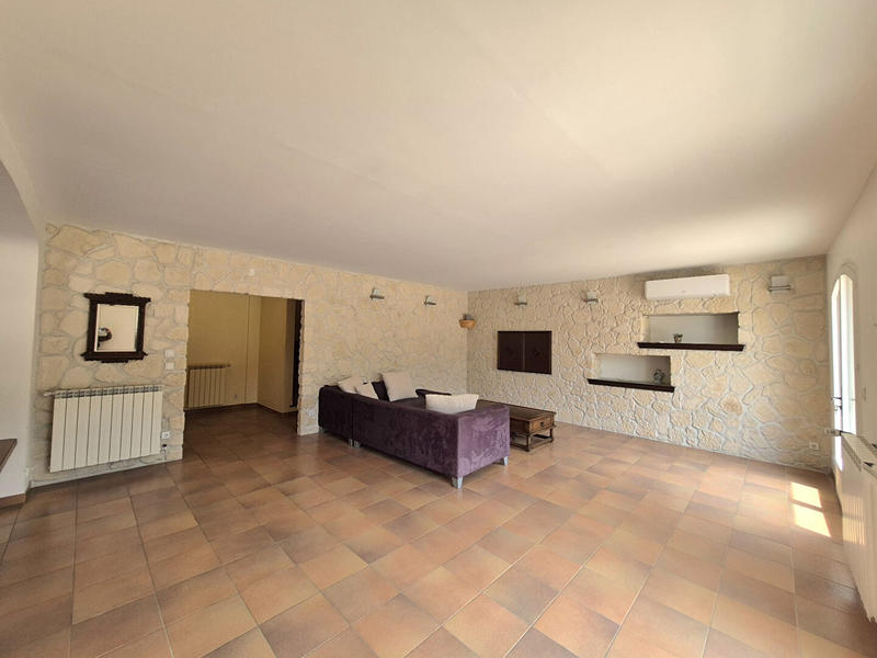 Maison - 170 m² - 5 pièces