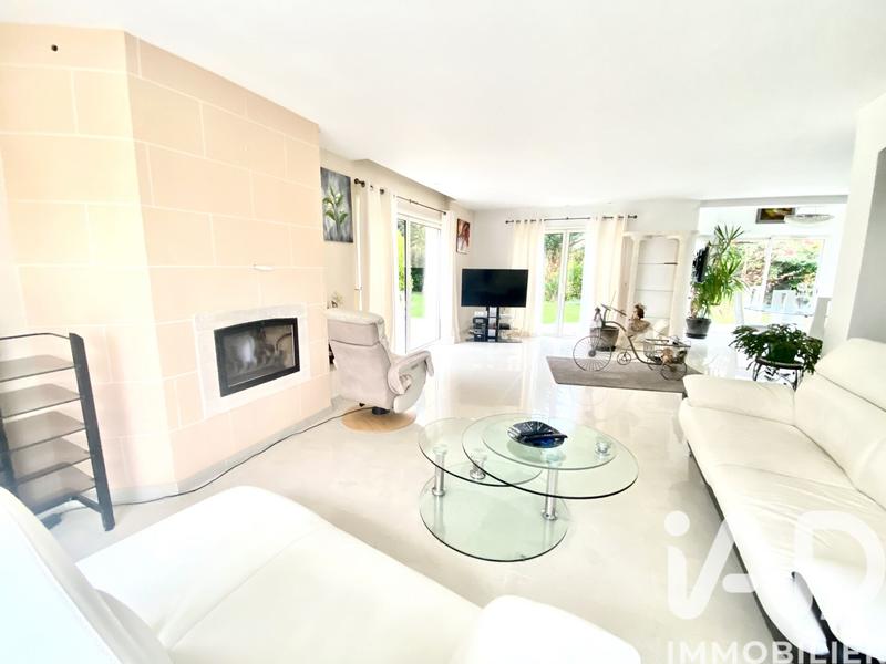 Maison - 190 m² - 7 pièces