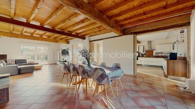 Longère - 275 m² - 7 pièces