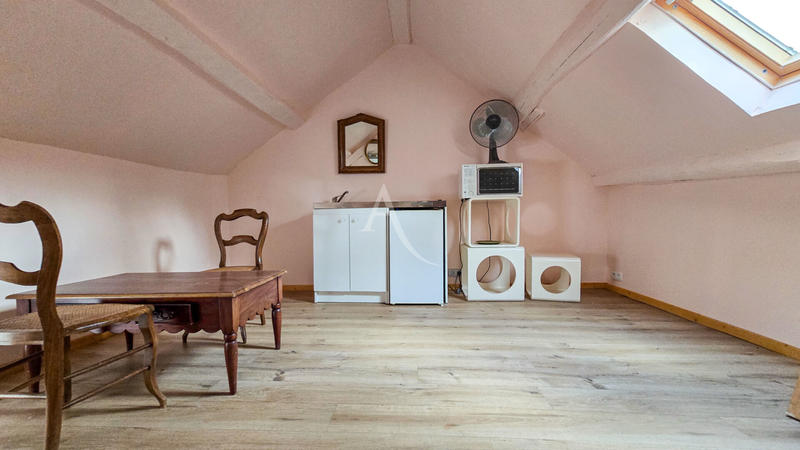 Maison - 127 m² - 8 pièces