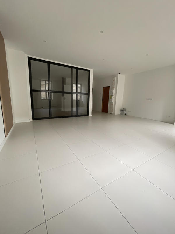 Appartement - 70 m² - 2 pièces